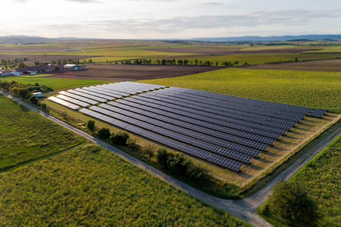 Filipinas prevé un crecimiento récord de la energía solar en 2025 mientras el Gobierno impulsa la transición a las energías renovables.